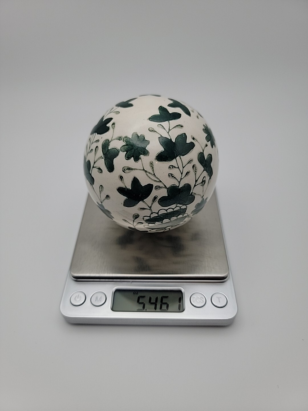 Decorative Ball- Cream & Hunter Green – 3.5 Inches