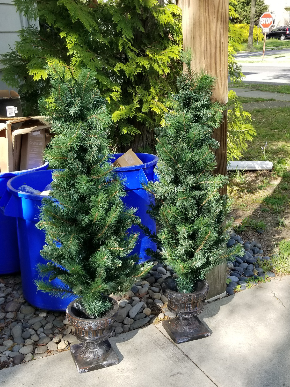 A PAIR OF DECRATIVE ARTIFICIAL FAUX POTTED PORCH PINE PLANTS 4′