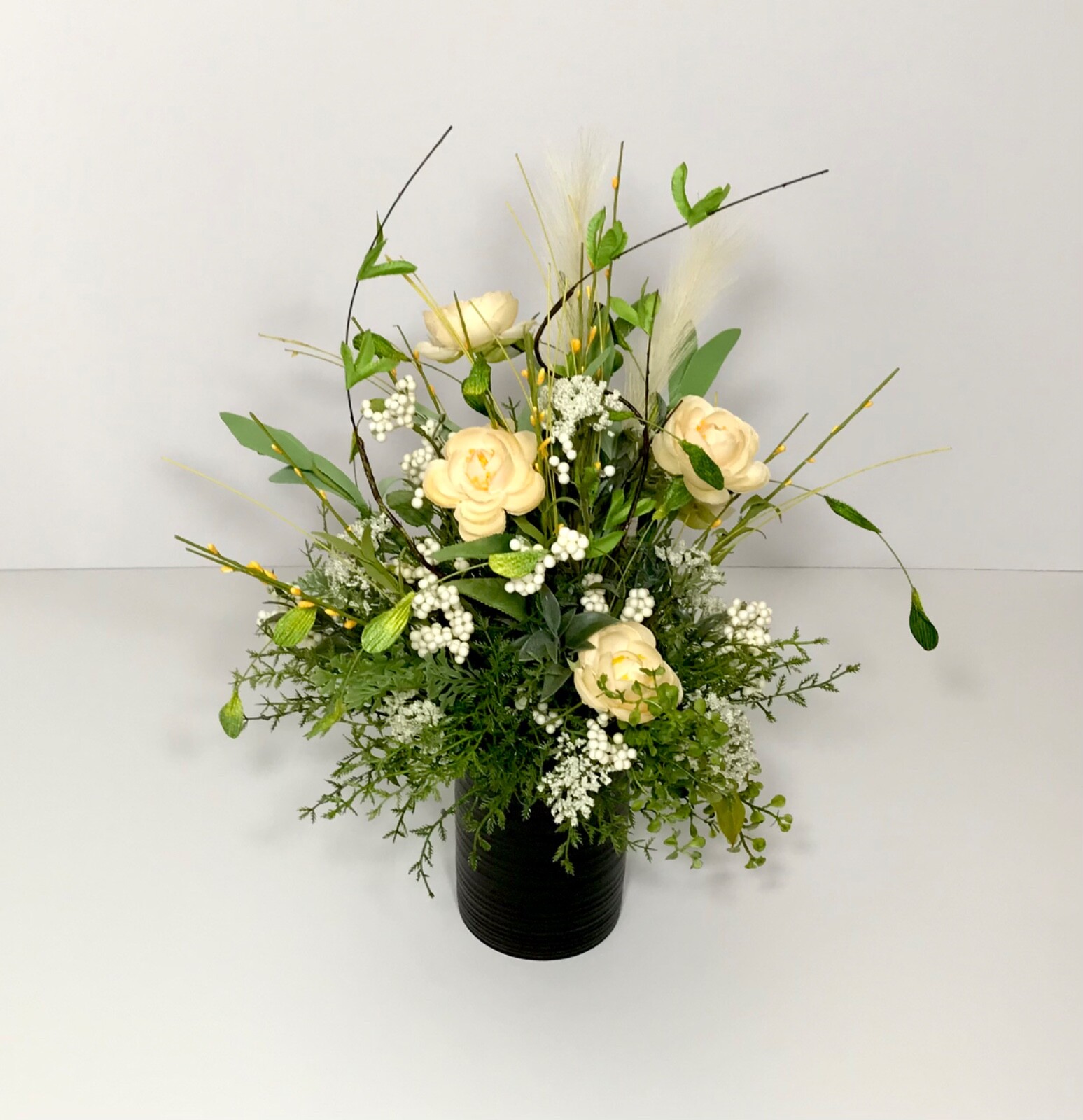 YELLOW RANUNCULUS FLORAL GREENERY ARRANGEMENT CONTEMPORARY CENTERPIECE GIFT NEW