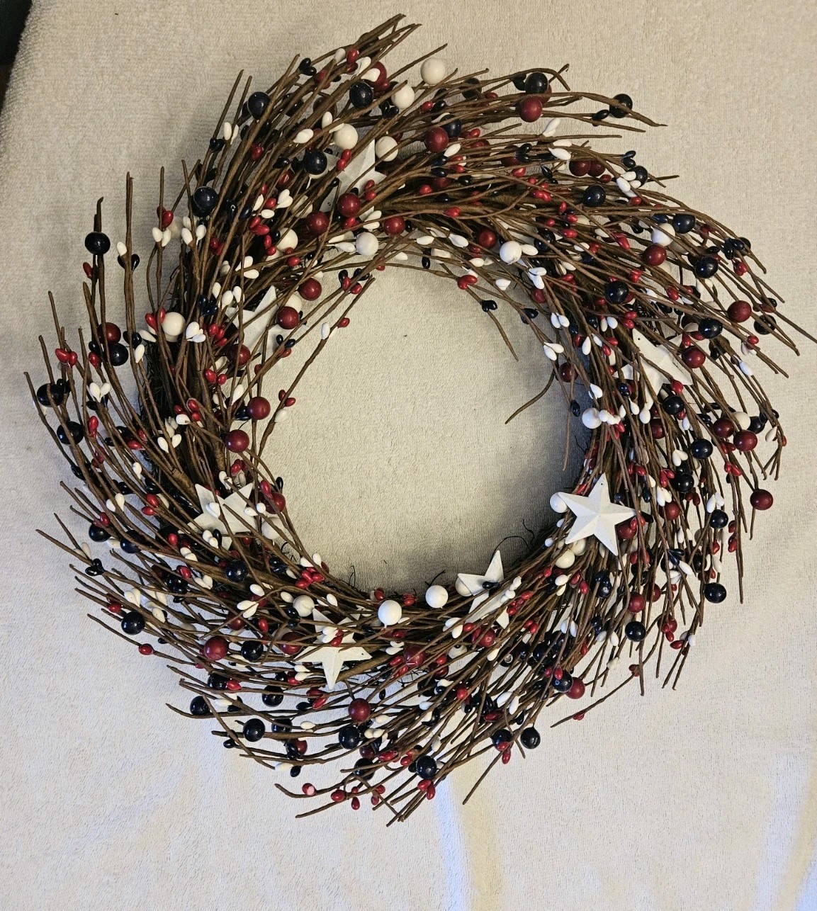 Pip Berry Wreath Holiday Red & Green, White With Stars. 4th Of July