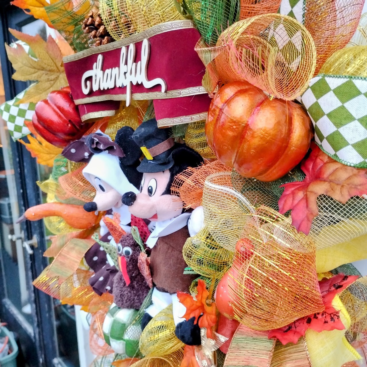 Mickey and Minnie Fall Thanksgiving Wreath X- Large 30″ Pilgrim Front Door Decor