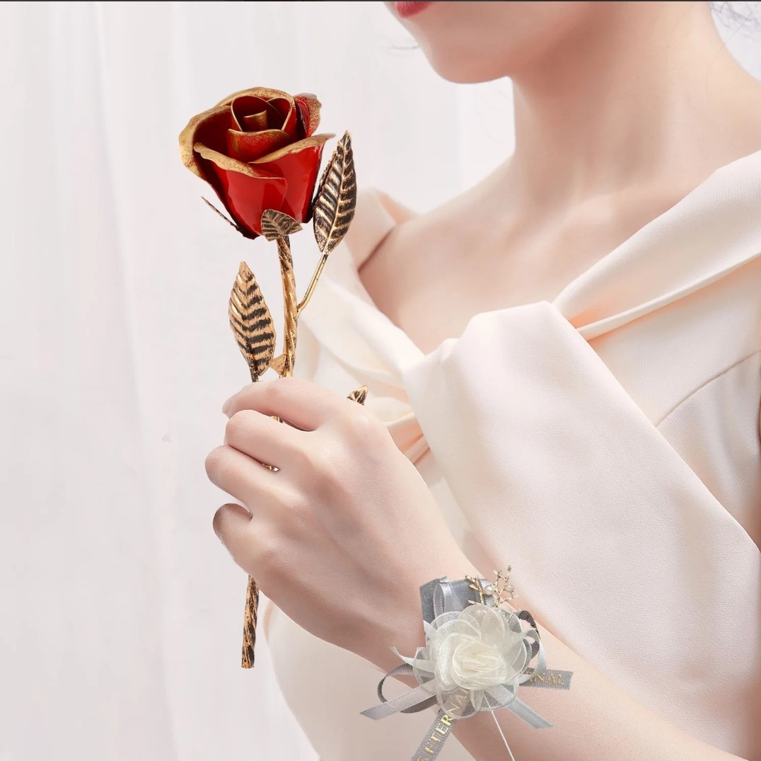 Ainyrose Metal Forever Rose Golden w/Heart-shaped Base & Blank Card [GF3]