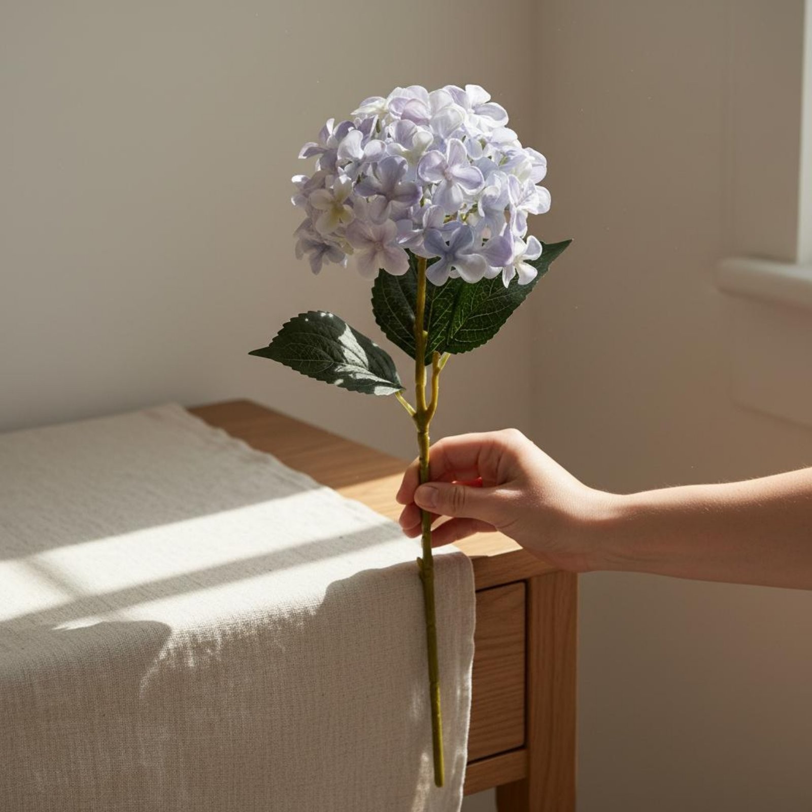 Artificial Hydrangea Arrangement Lifelike Silk Flower Arrangement Easy To