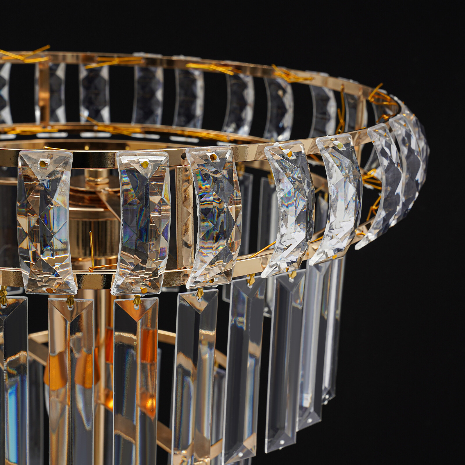 4 Tier Gold Flower Stand Wedding Party Flower Stand 2*LED Centerpiece Decor