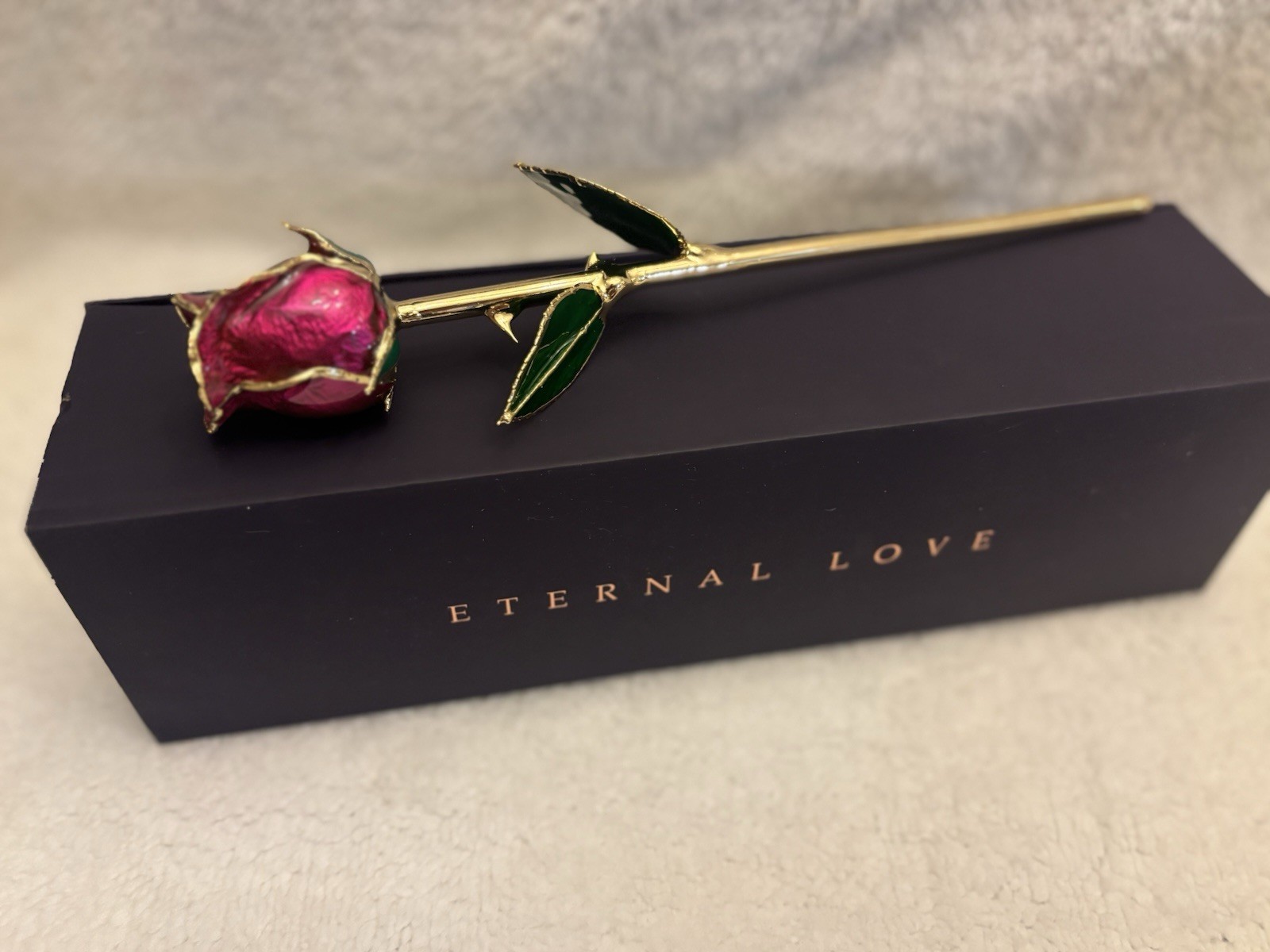 Eternal Love – Real Rose Dipped in 24K Gold ~ Fuchsia