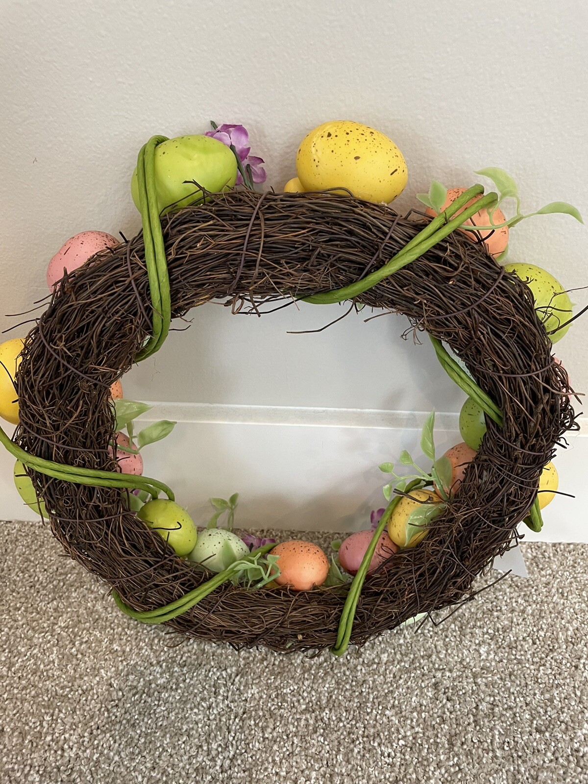 Easter Wreath Grapevine Speckled Wall Decoration 15″ Dia Flowers NEW!