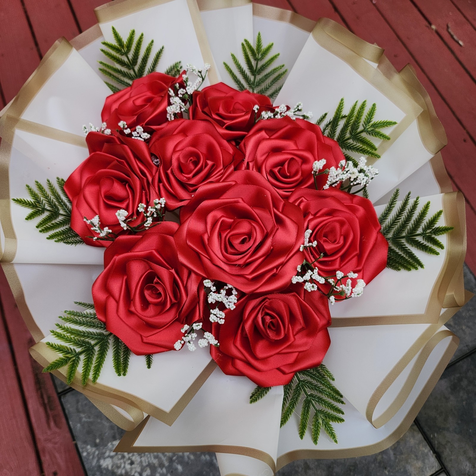 Rosas Eternas, bouquet 9 Pack Color Red Satin