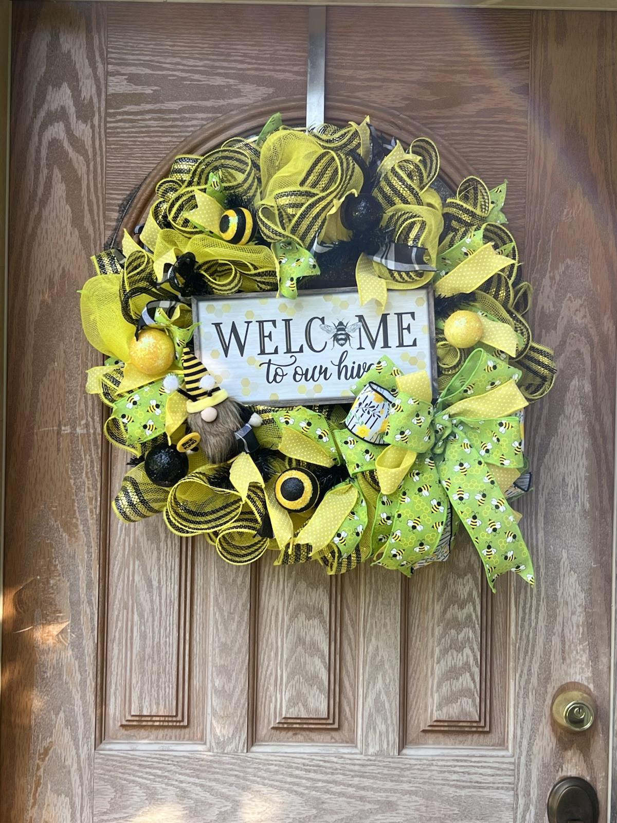 Wreath| Welcome Front Door Wreath| Home decor | Spring Summer Wreath | Gnome Bee