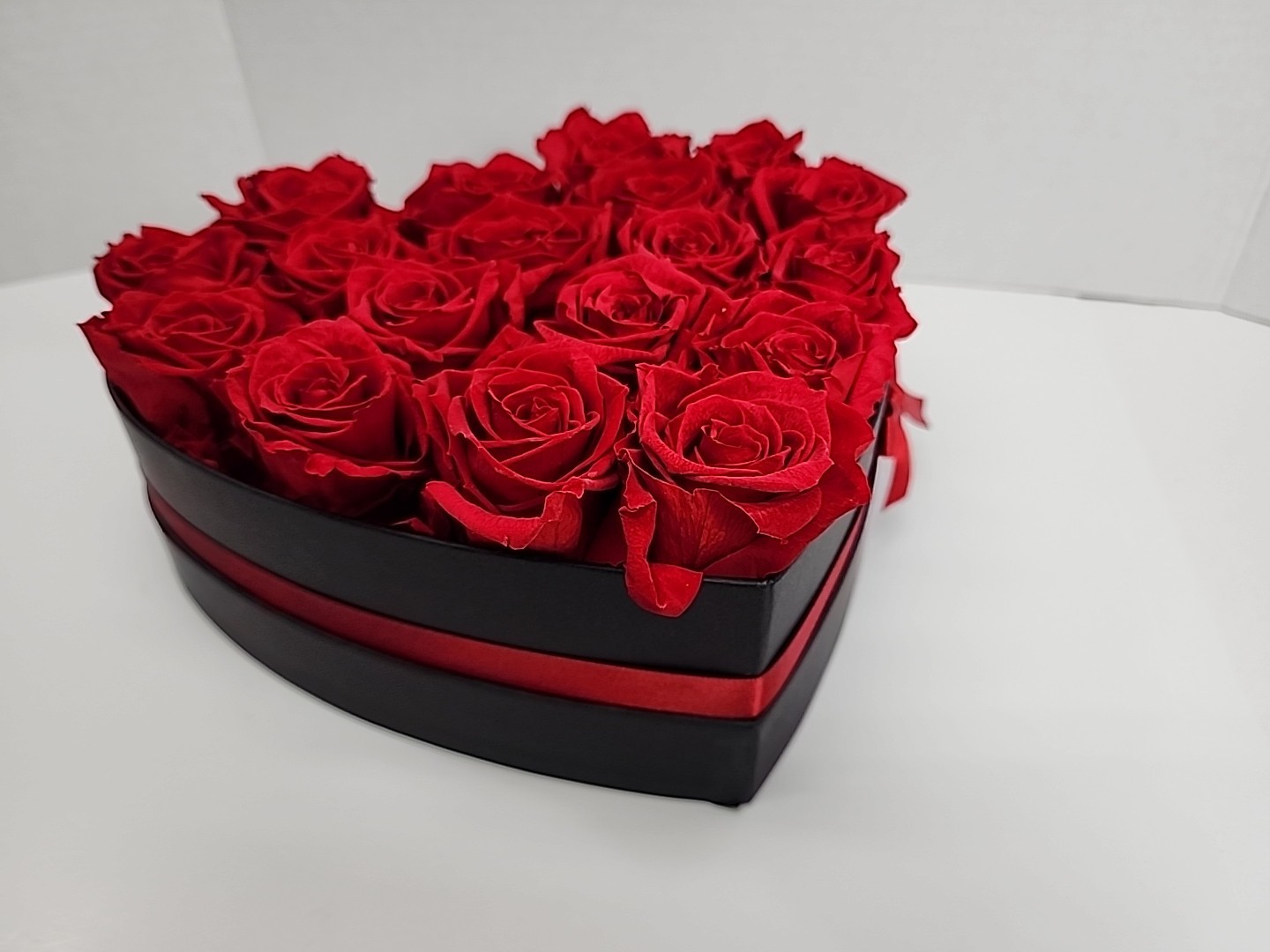 Forever Roses in Luxury Black Box: 18 Real Red Preserved Roses