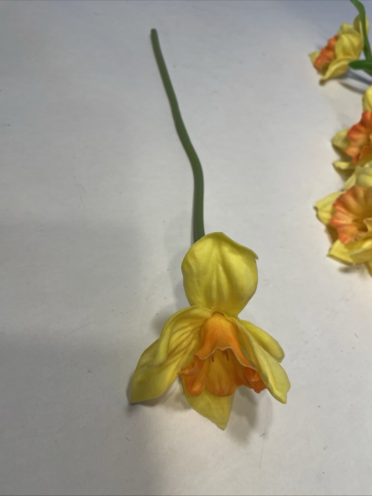 Yellow Artificial Daffodil Stems (Set of 16 Single Stems 12” Long)