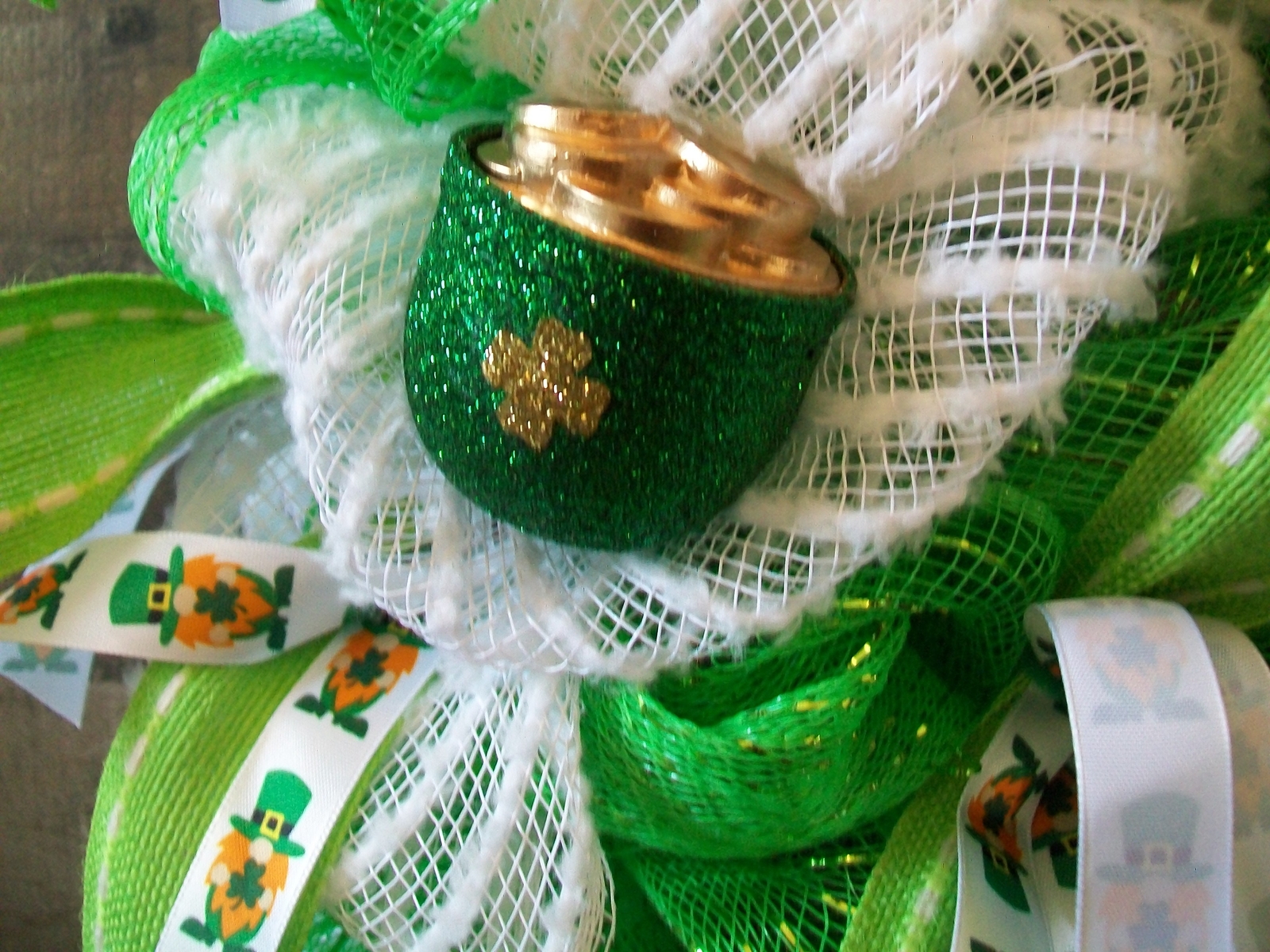 Large Green & White Saint Patrick’s Day Glittered Shamrock Mesh Wreath
