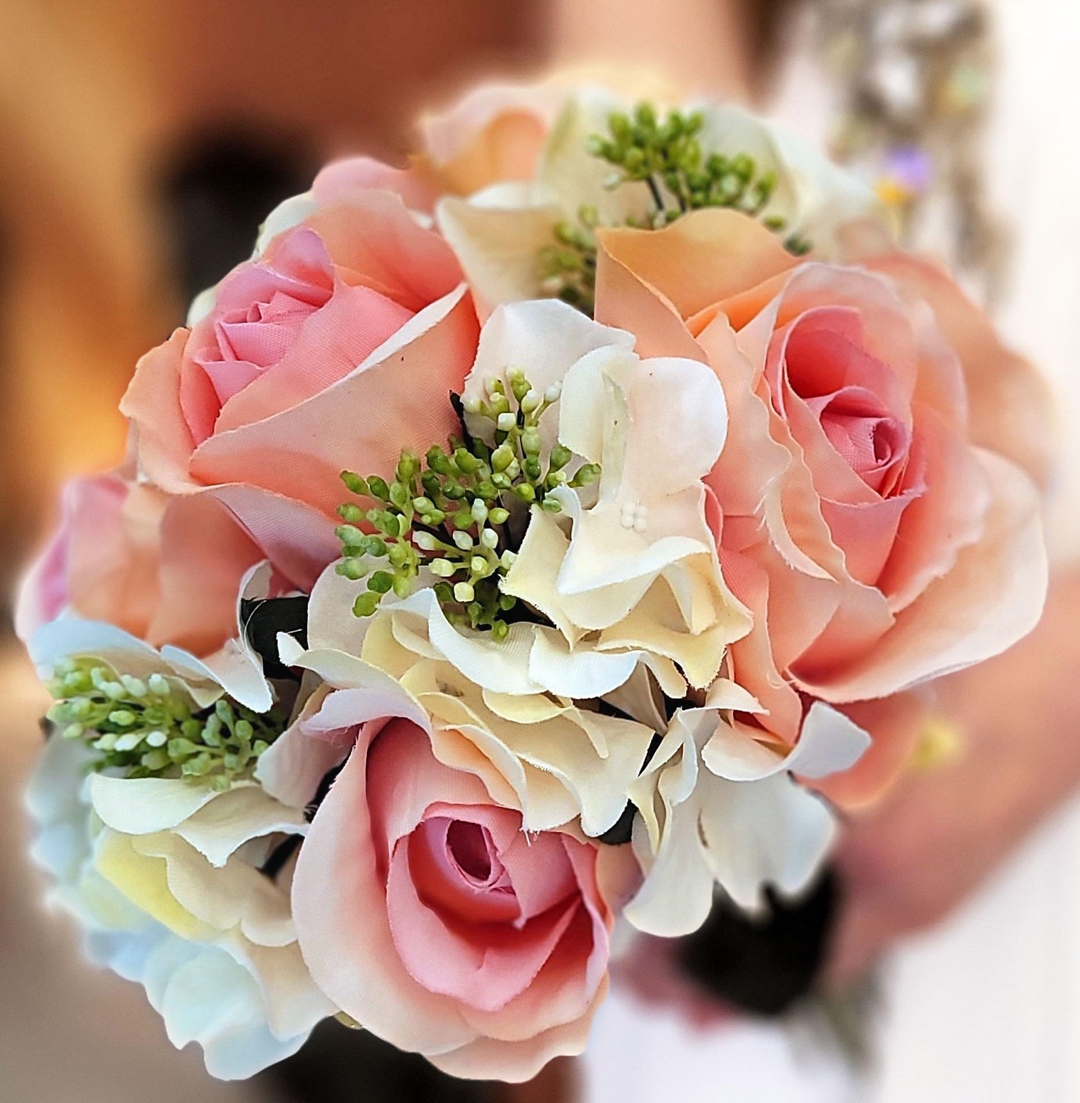 Artificial Rose Hydrangea Flowers Bouquet, 9 Stems Faux Wedding Bouquet for B…