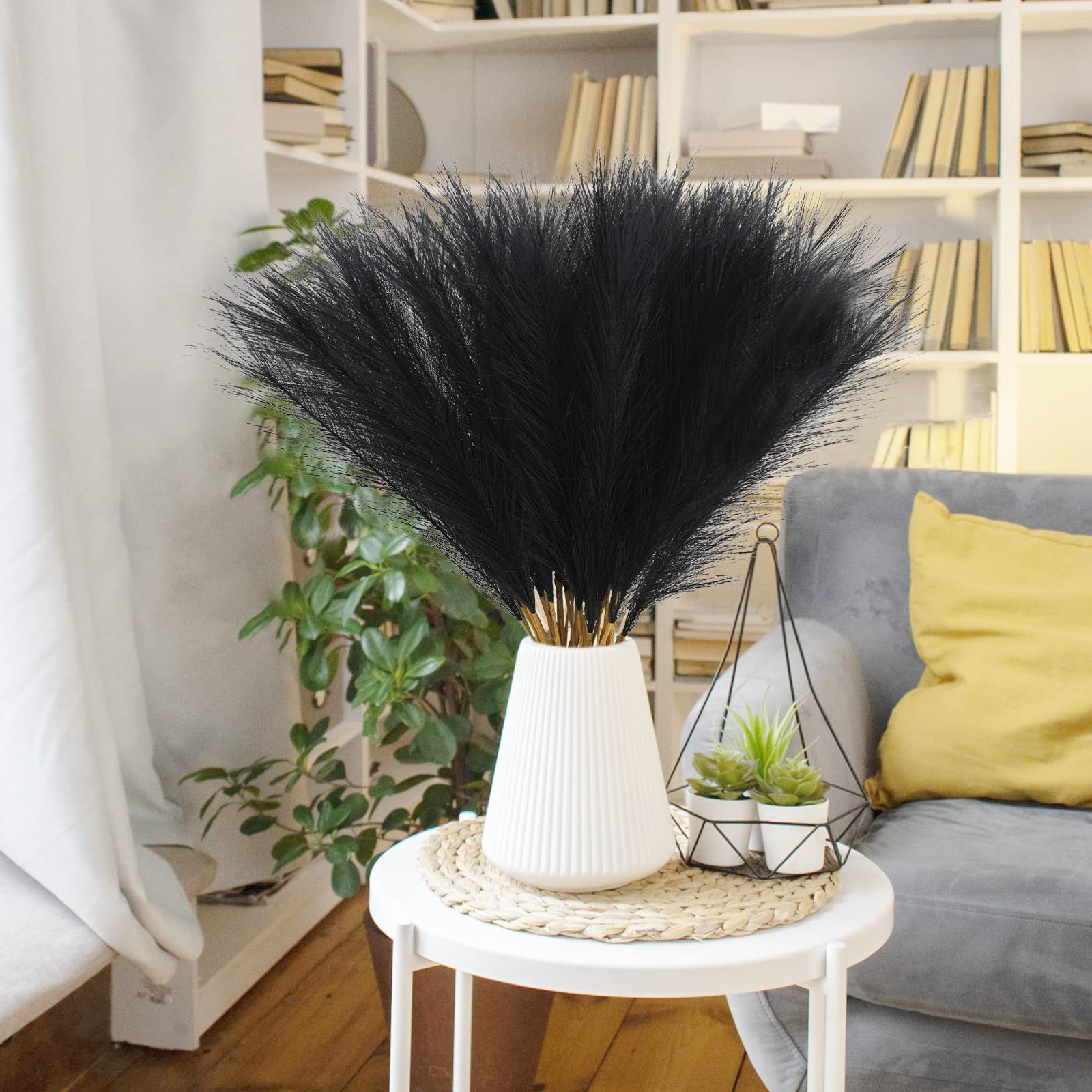 Faux Black Pampas Grass 21.6 Inch Short Artificial Pompous Branches 50 PCS