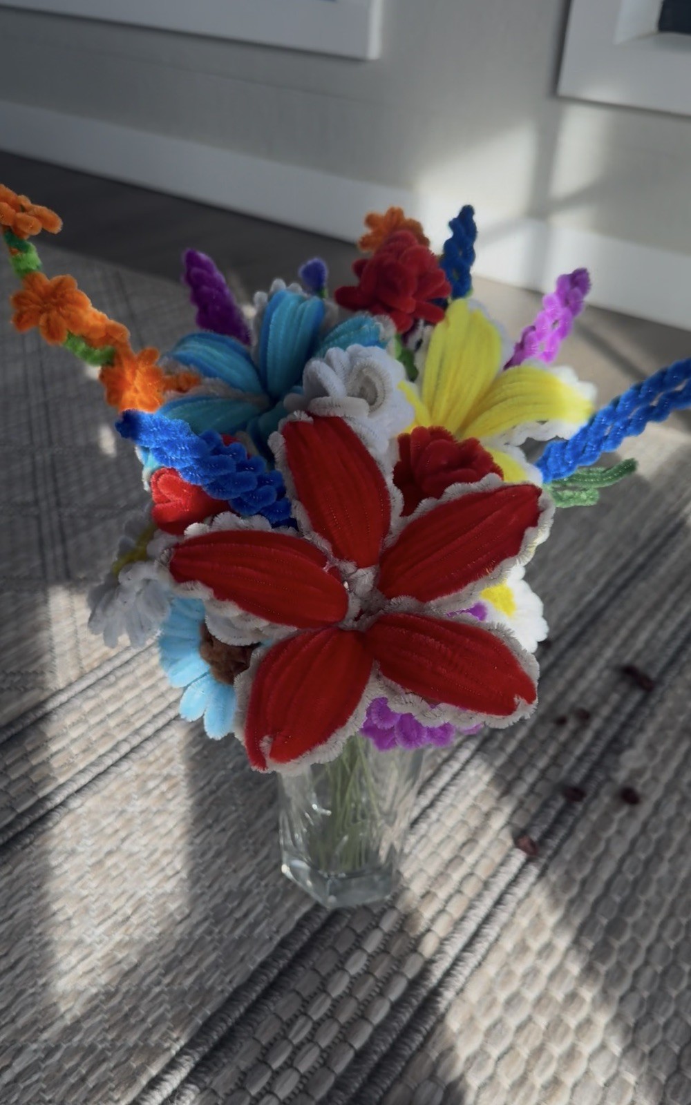 CUSTOM Pipe Cleaner Floral Arrangement: Please see full description