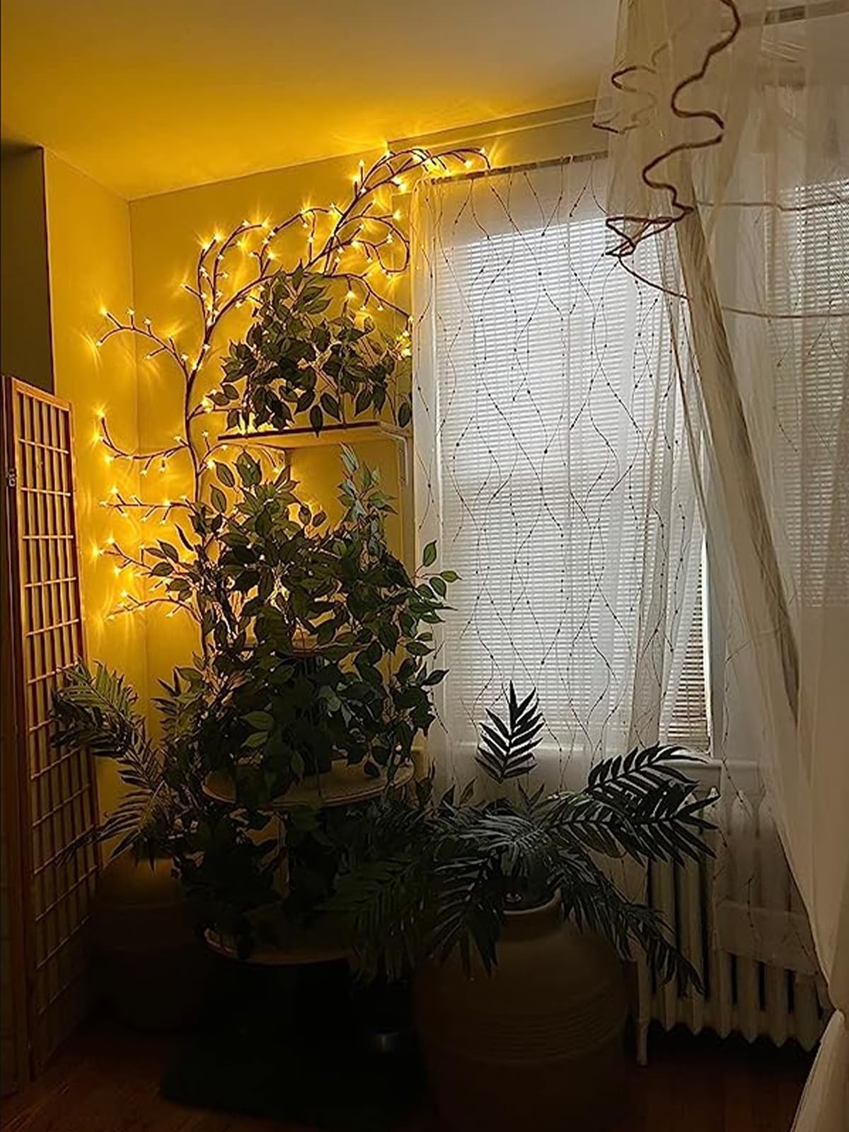 Lighted Willow Vine Remote Control 7.5Ft 144LEDs Plug in Wall Decor Bedroom