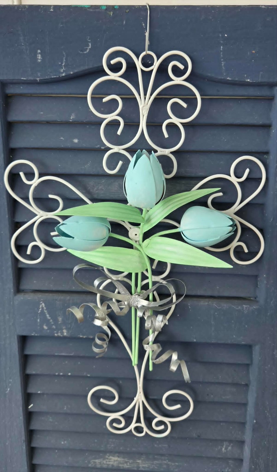 VTG Metal Art Curled Wire Cross w/Blue Tulips & Silver Bows Wall or Door Decor