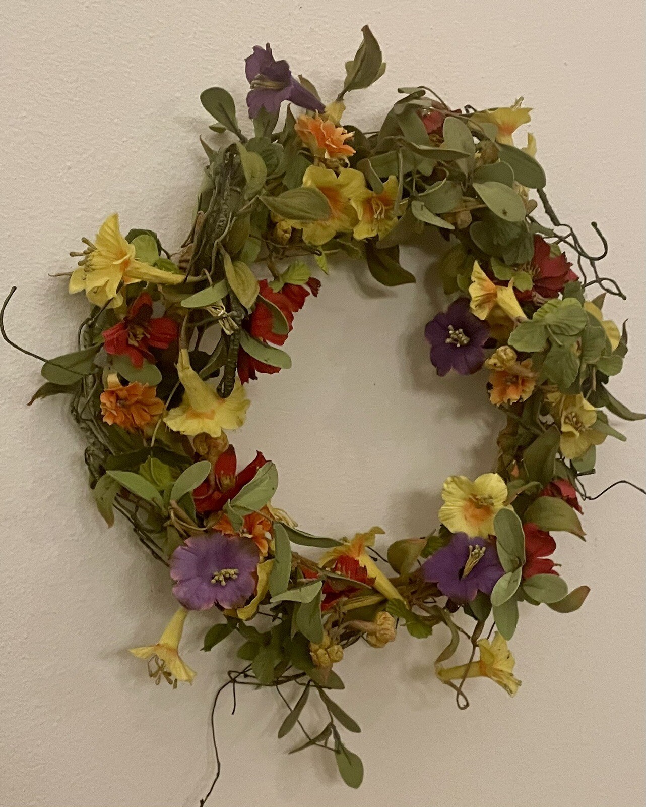 15” Artificial Spring Summer Mixed Flower & Leaves Wreath