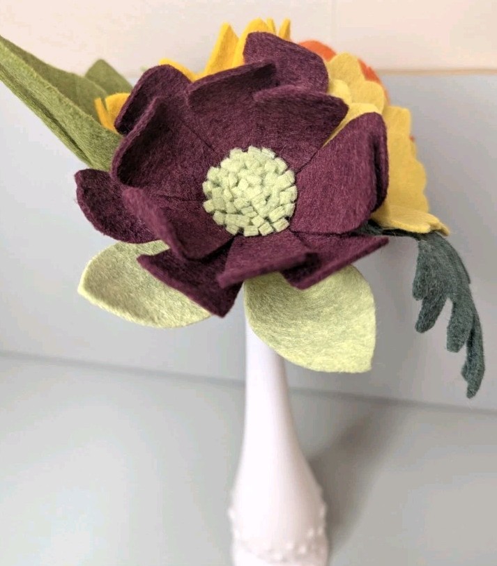 Beautiful Hand Cut Wool Blend Felt Flower Bouquet Gift Wrapped/Great Gift Idea!