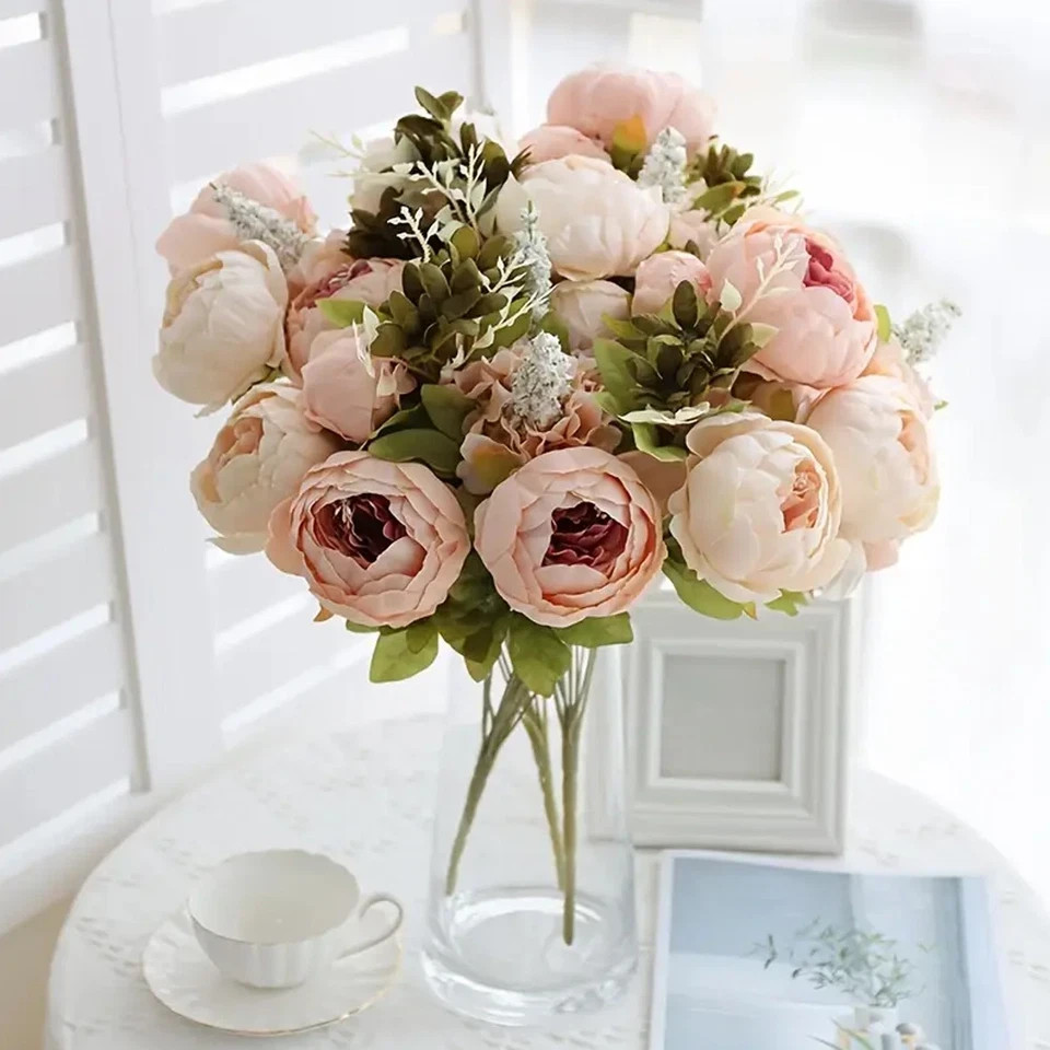 A bouquet of European-style faux peony silk flowers for home deco