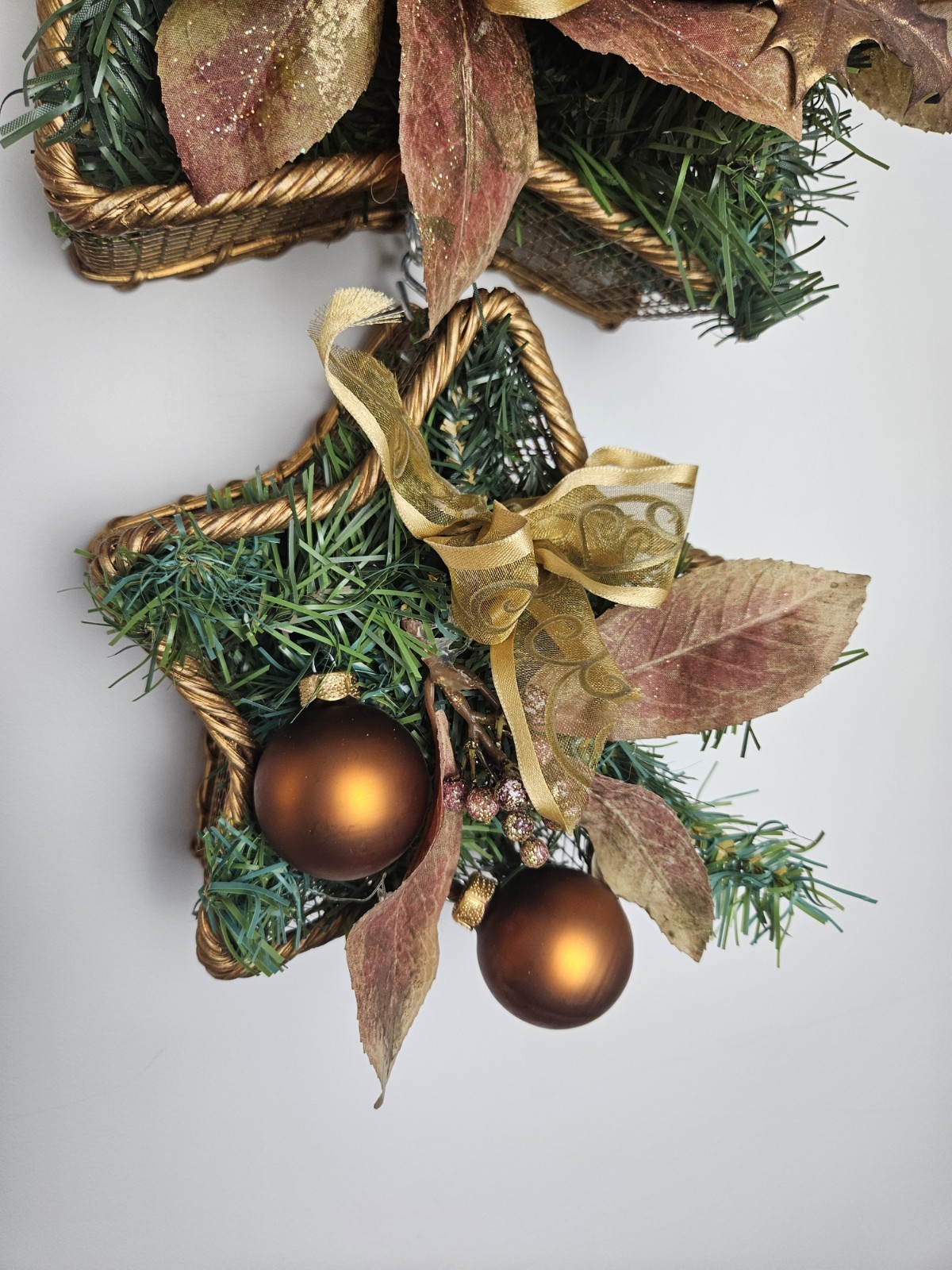 Christmas Star Basket Door Wreath Wall Hanging Artificial Garland Ornaments Bows