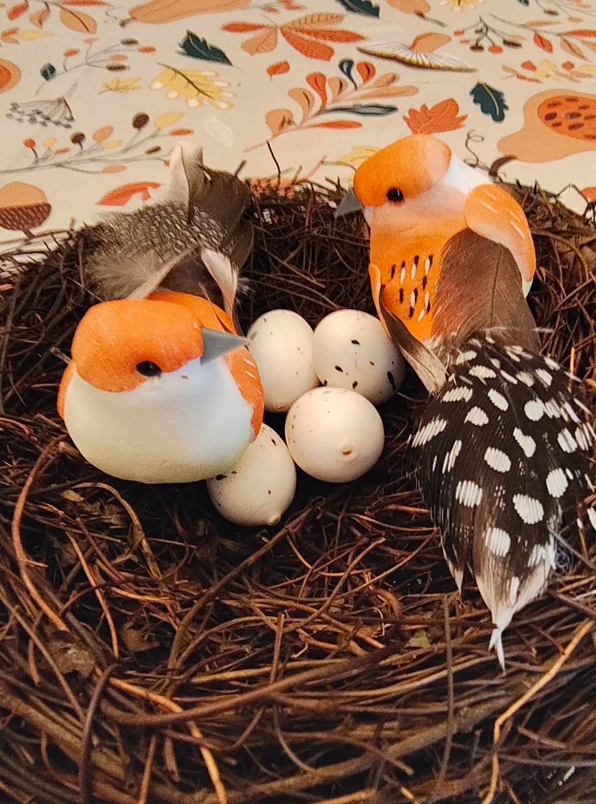 Artificial Faux Bird’s Nest with 2 Bird’s and Eggs.
