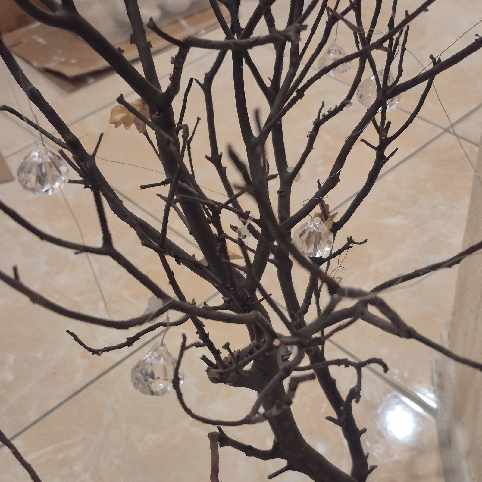 Manzanita Branch Tree Brown Stem Flower Decorative Crystal 18 Inch Centerpiece