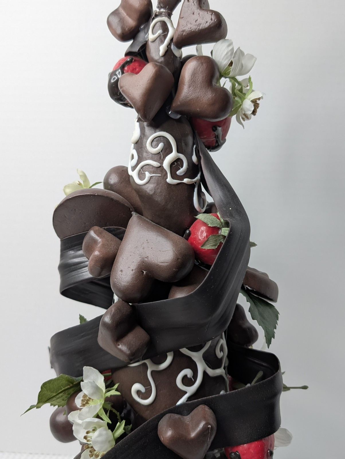 Vintage Chocolate Tree Plant Floral Christmas Holiday Faux Hearts Strawberries