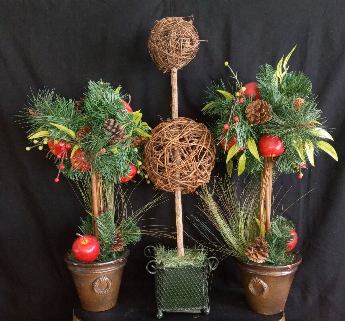 lot of 3 Topiaries 2 (18″) Apple Pinecone 1 ( 24″) Double Grapevine Topiary