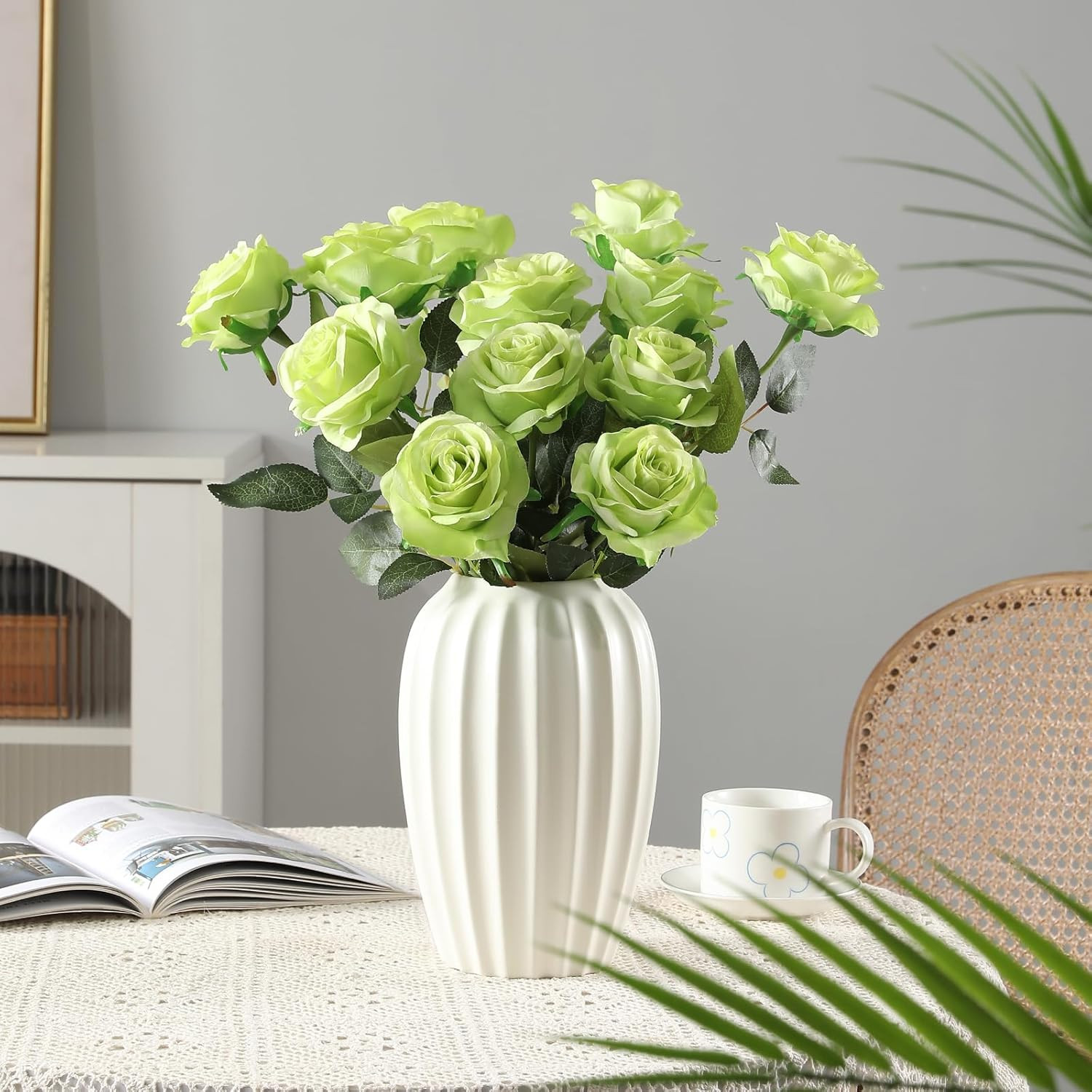 Green Roses Artificial Flowers -12Pcs Realistic Single Long Stem Fake Silk Roses