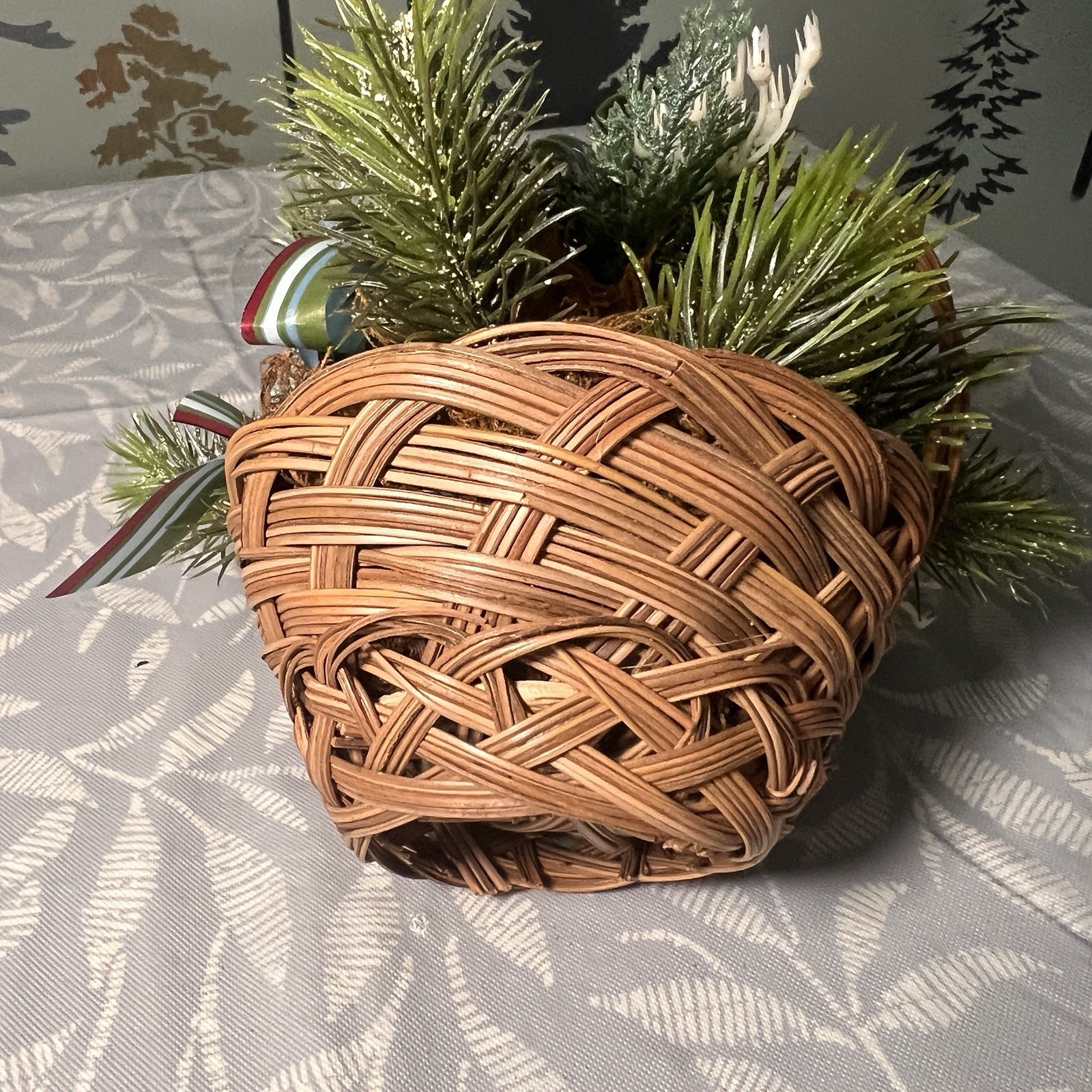 Festive Artificial Christmas Floral Arrangement In Small Round 6” Woven Basket