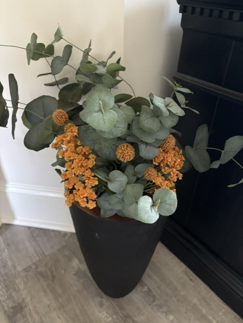 NEW Pottery Barn Faux Mixed Yarrow Eucalyptus Bunch Bundle Stems Vase Decor NWT
