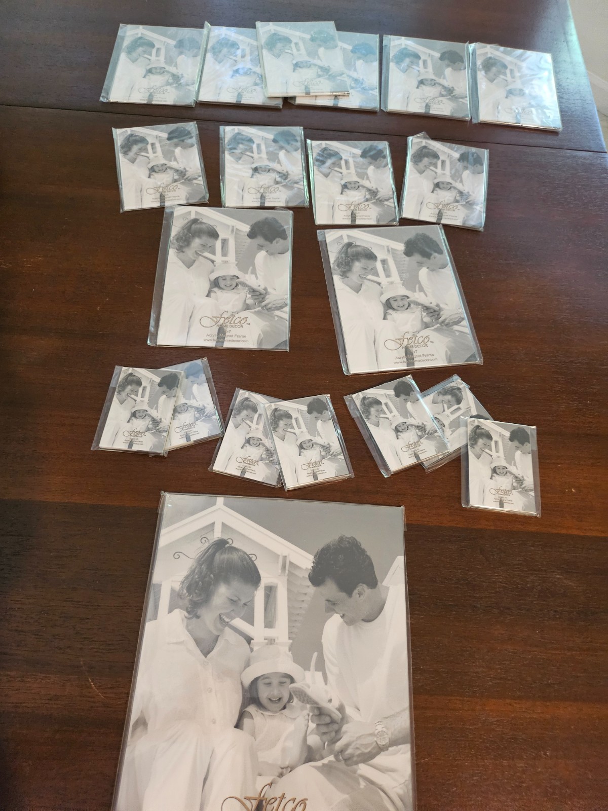 Vintage 20 Piece Refrigerator Magnet Collage Set For Pictures 5 Sizes NIB