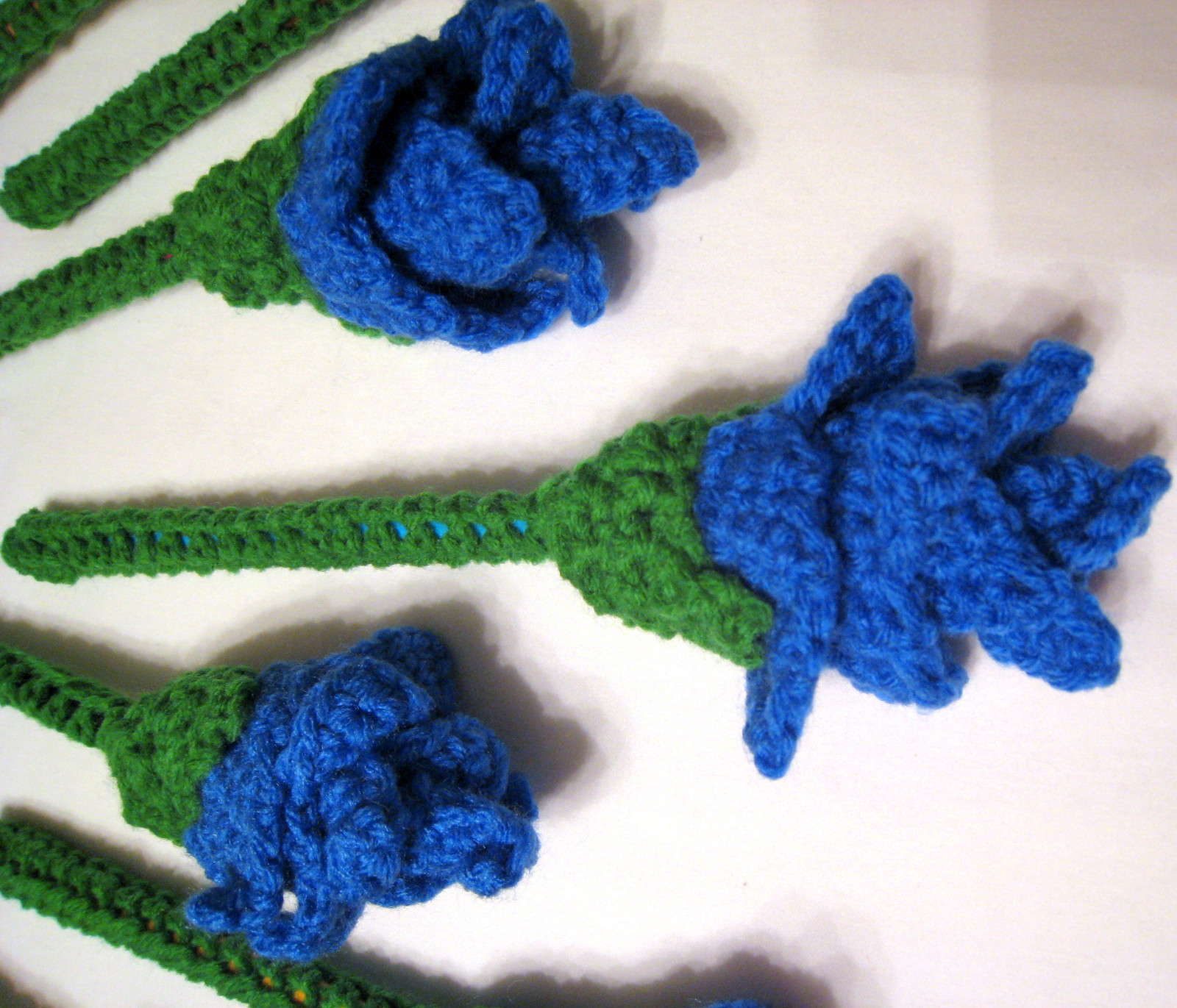 7 HANDMADE Knit CROCHET Bouquet of LONG STEM Blue ROSES Flower FLORAL Home DECOR