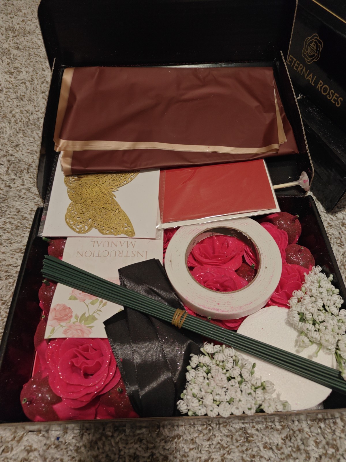 Luxe Eternal pink Roses Set