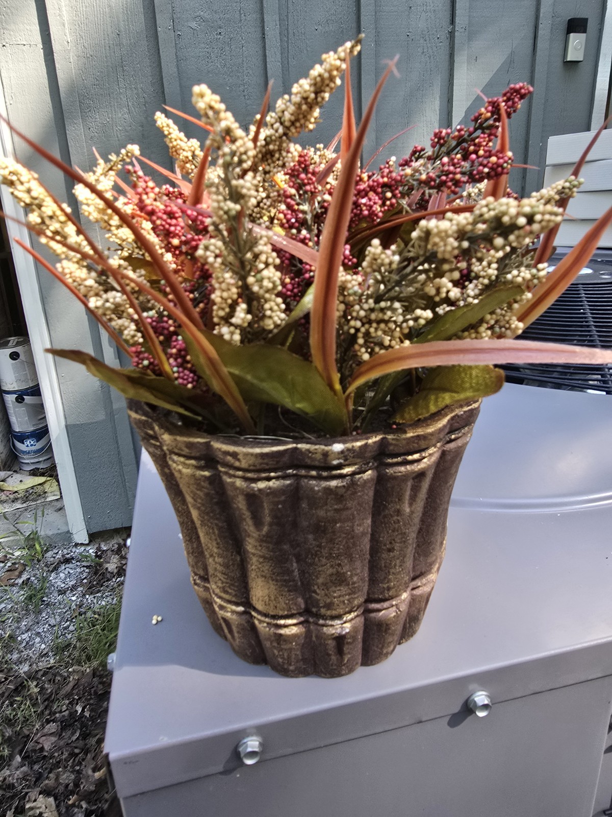 Fall lighted arrangement