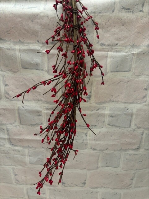 Pip Berry Garland Red 4′ FULL BEAUTIFUL BERRIES