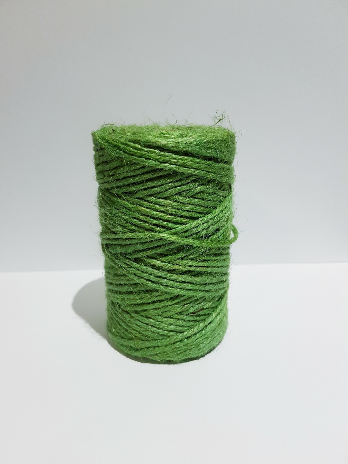 Jute Twine 2 mm/65 m Natural Twisted Twine for Crafts Tools from Manufacturer