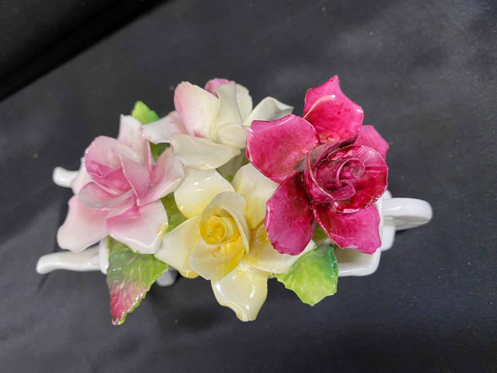 Staffordshire “WHEELBARROW BOUQUET ROSES” England Bone China 3″ x 5 1/2″ Wide