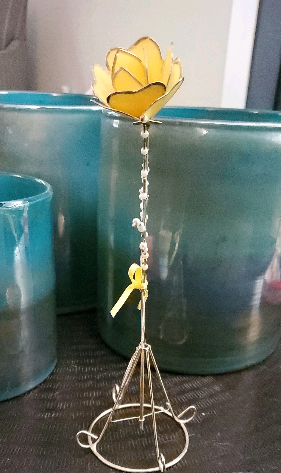 Vintage 9.5″ Stained Glass? Capiz Shell? Yellow Flower & Stand One Day At A Time