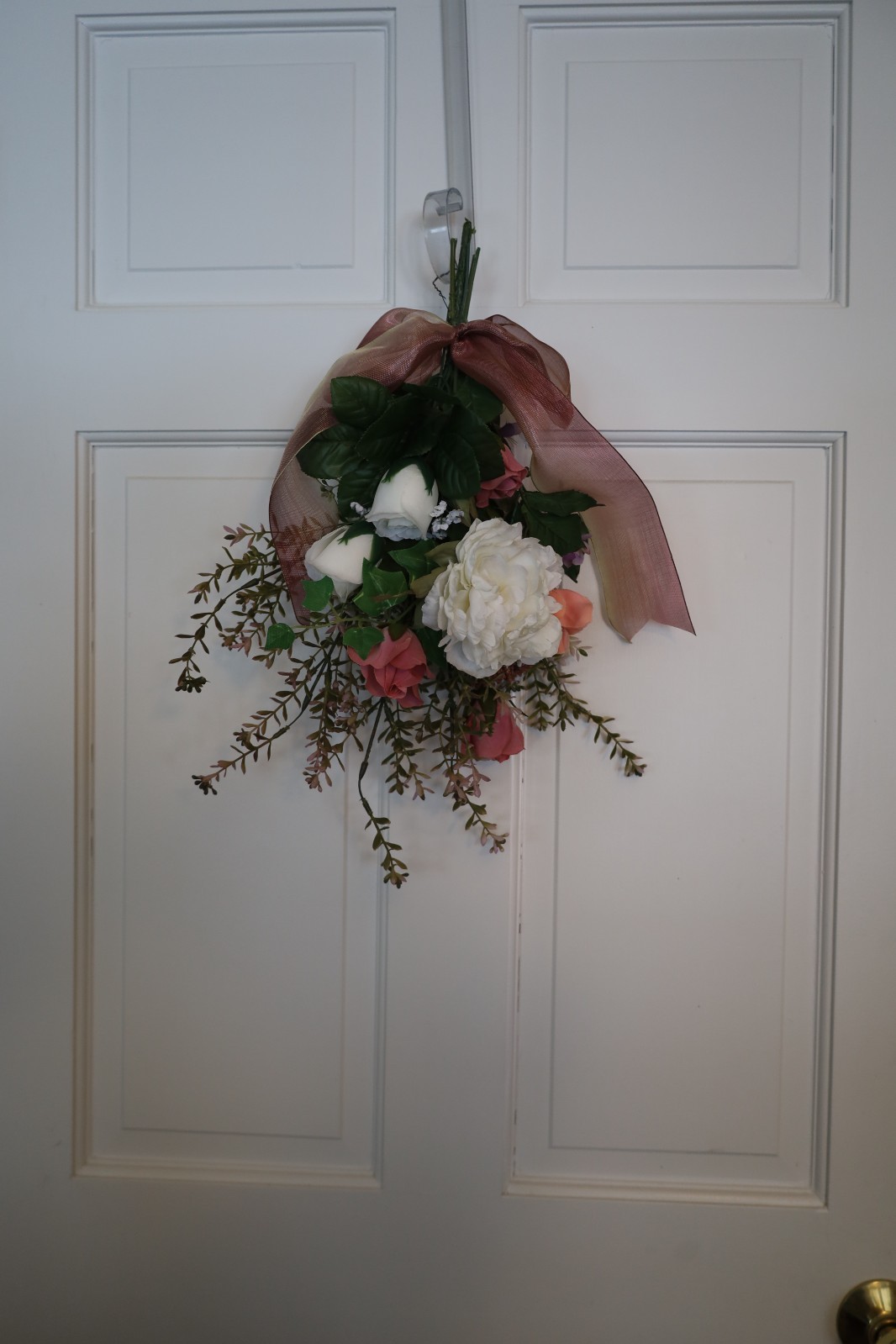 Spring Faux Floral Hanging Boquet / Swag Decoration For a Door or Wall