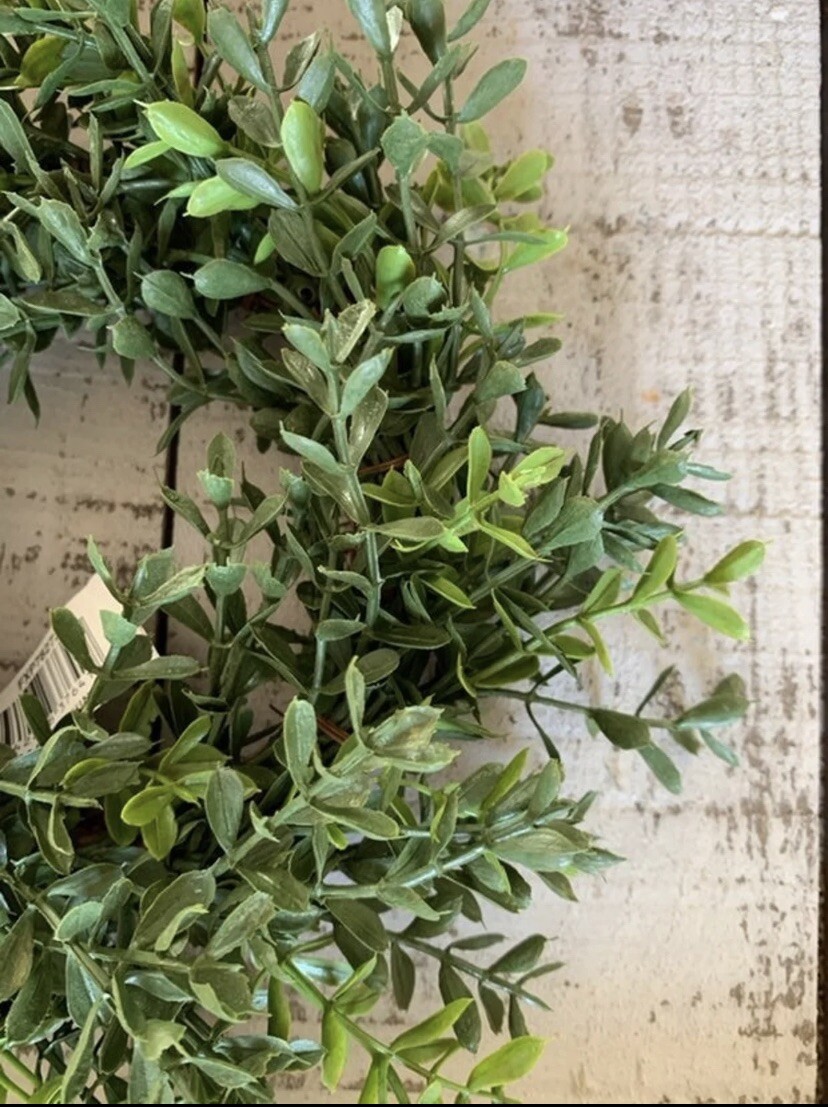 New England Boxwood Candle Ring Wreath – Faux 7” Farmhouse Decor