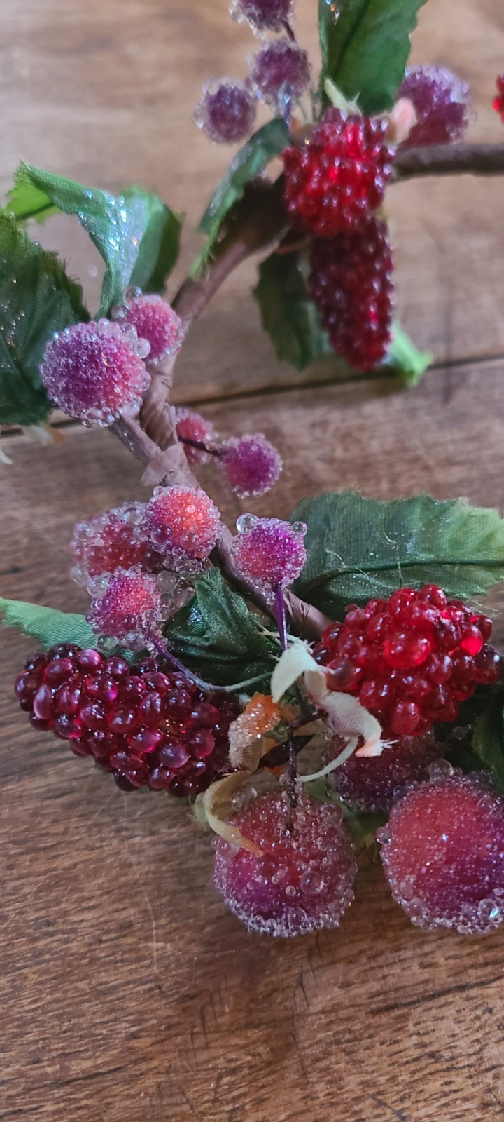 Raspberry Sugared Berries Candle Ring Christmas Holiday Winter Leaves