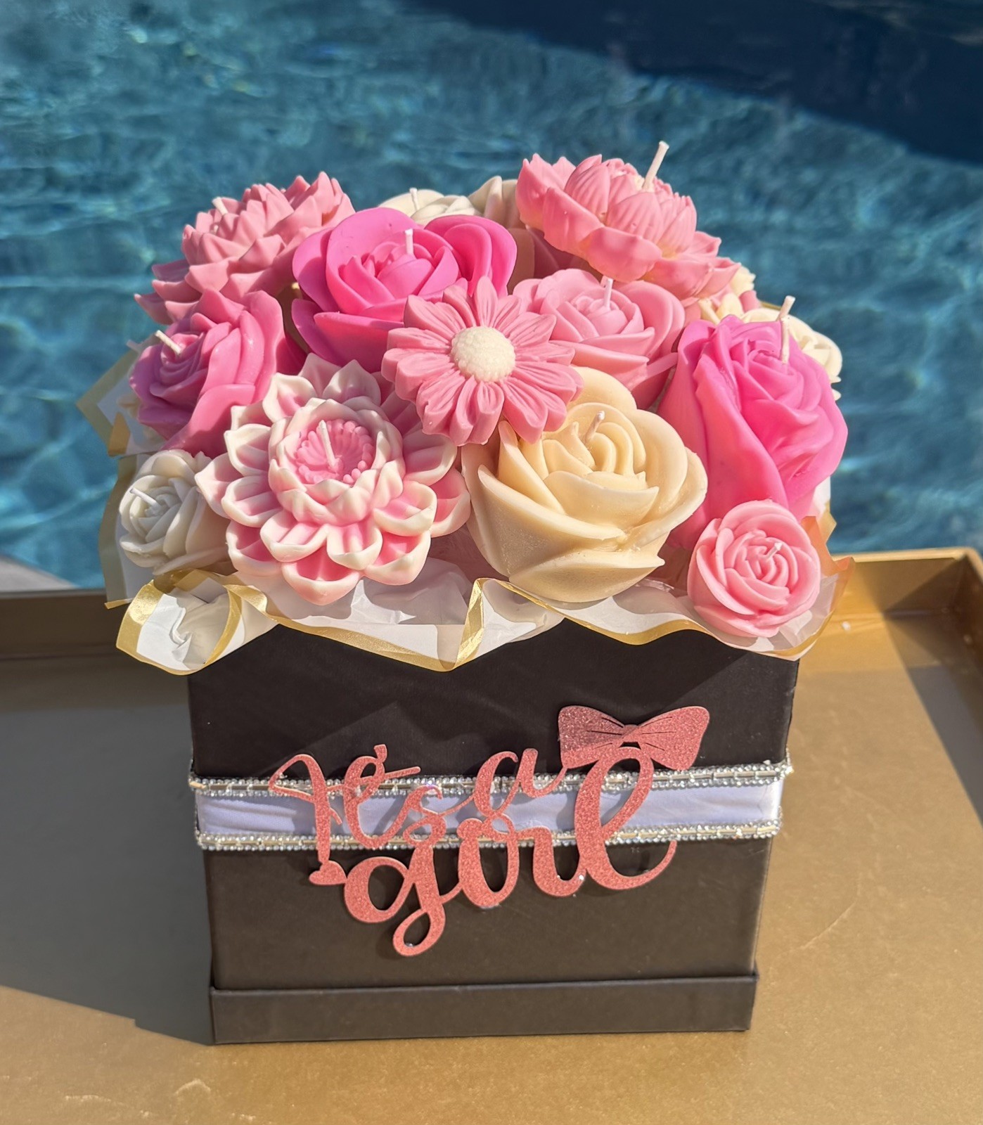 Handmade Scented Candle Bouquet – Luxury Flower Candle Gift Box- It’s A Girl