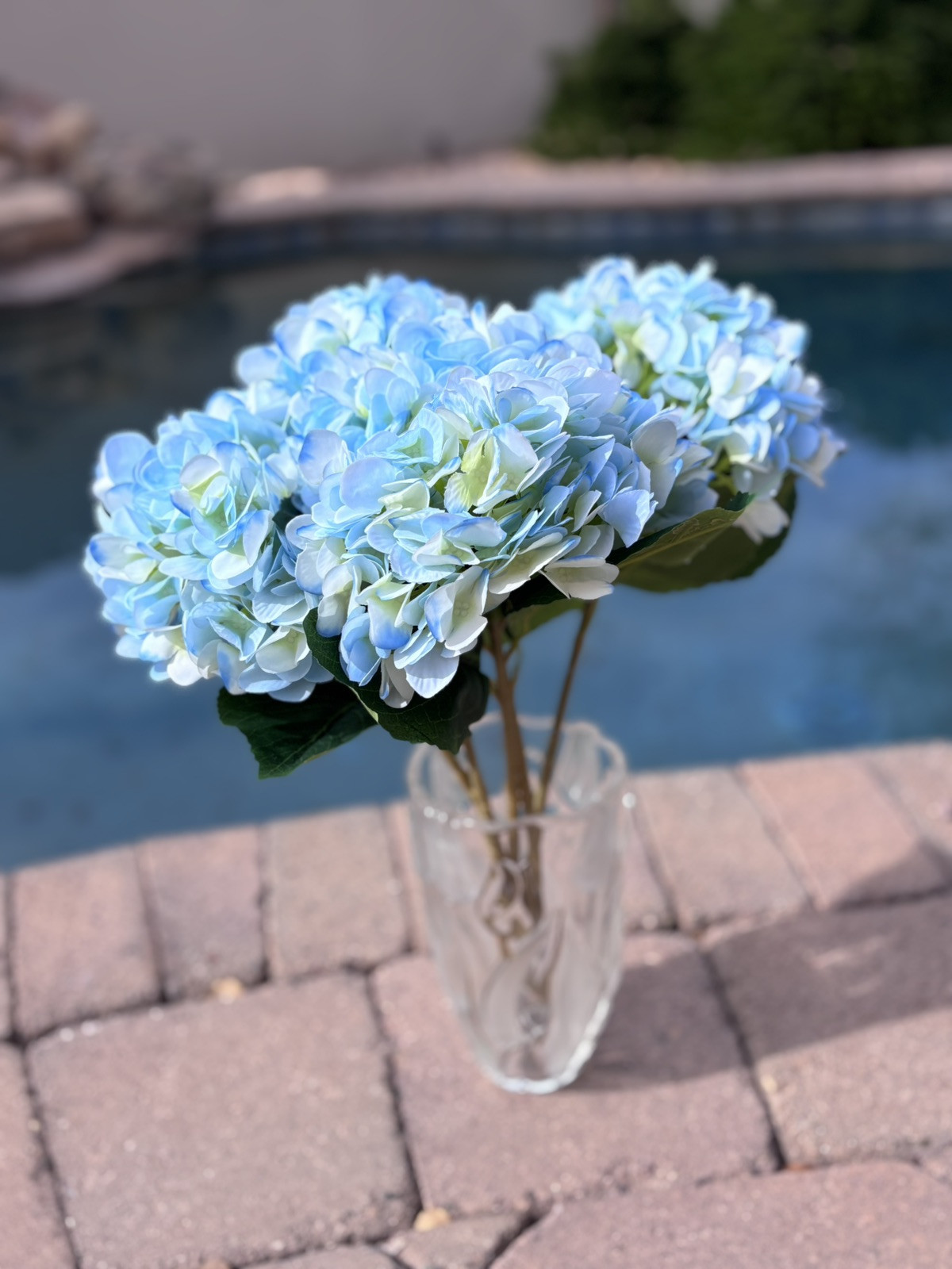 5 Pcs Artificial Silk Hydrangea Flowers 18” Bouquet Arrangement