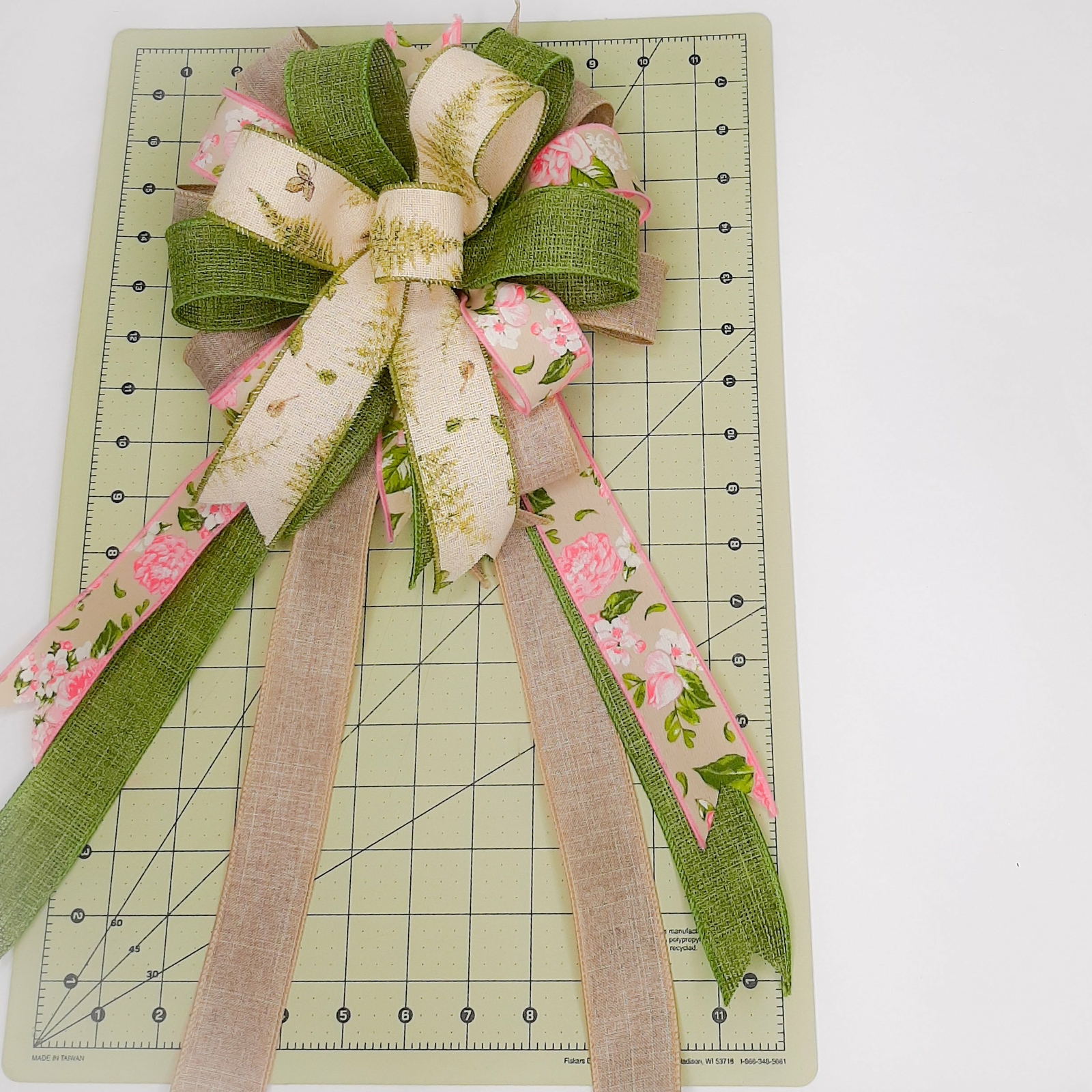 Spring Bow, Cream with Fern Print, Floral Print, Sage Green