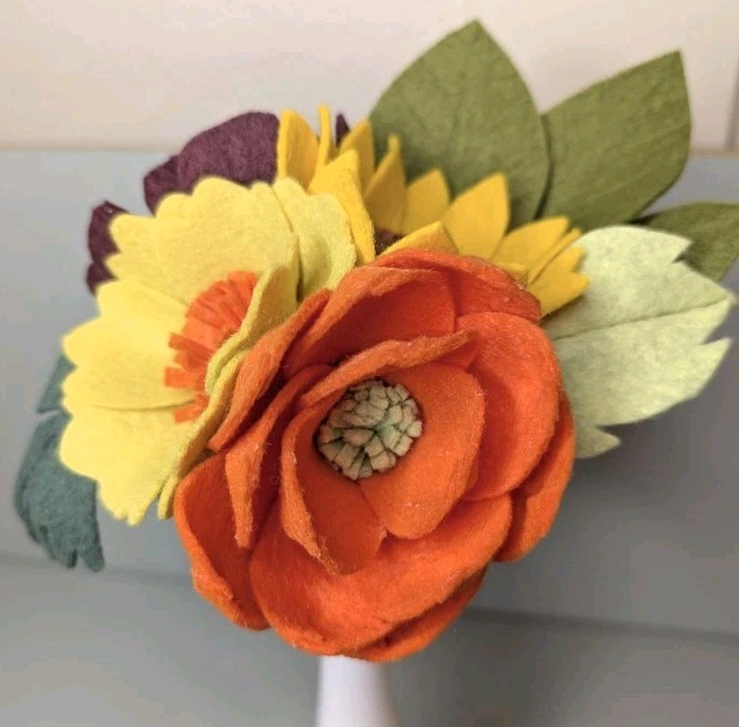 Beautiful Hand Cut Wool Blend Felt Flower Bouquet Gift Wrapped/Great Gift Idea!