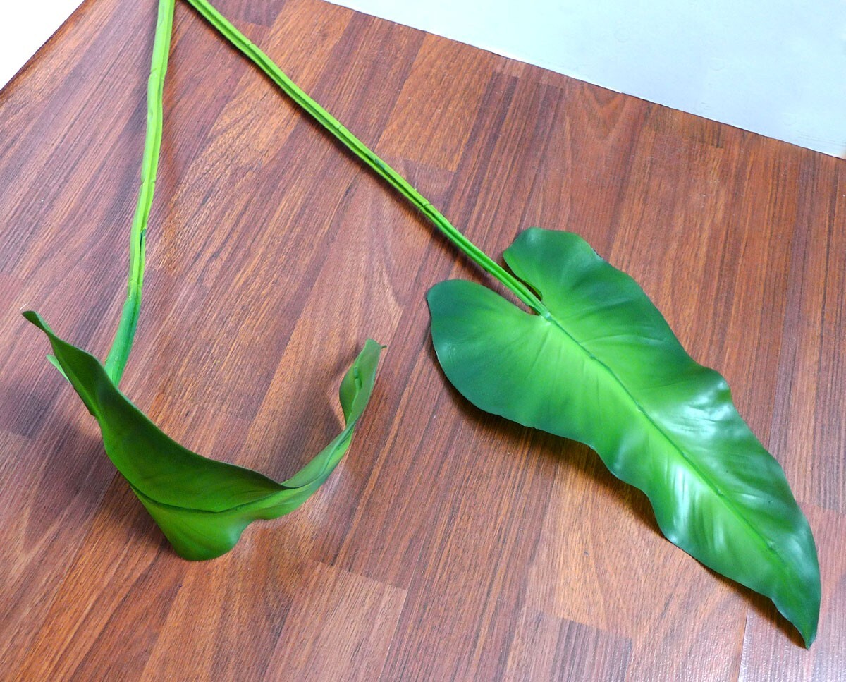 6 Pcs Artificial PU Plastic Lifelike Leaf Plants Grass Real Touch (#70)