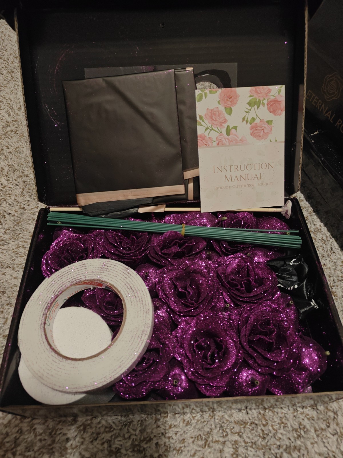 Luxe Eternal purple Roses Set