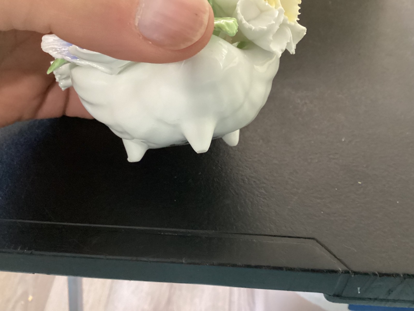 Royal Stafford Staffordshire Fine Bone White 3-Legged China Pot Flower Bouquet