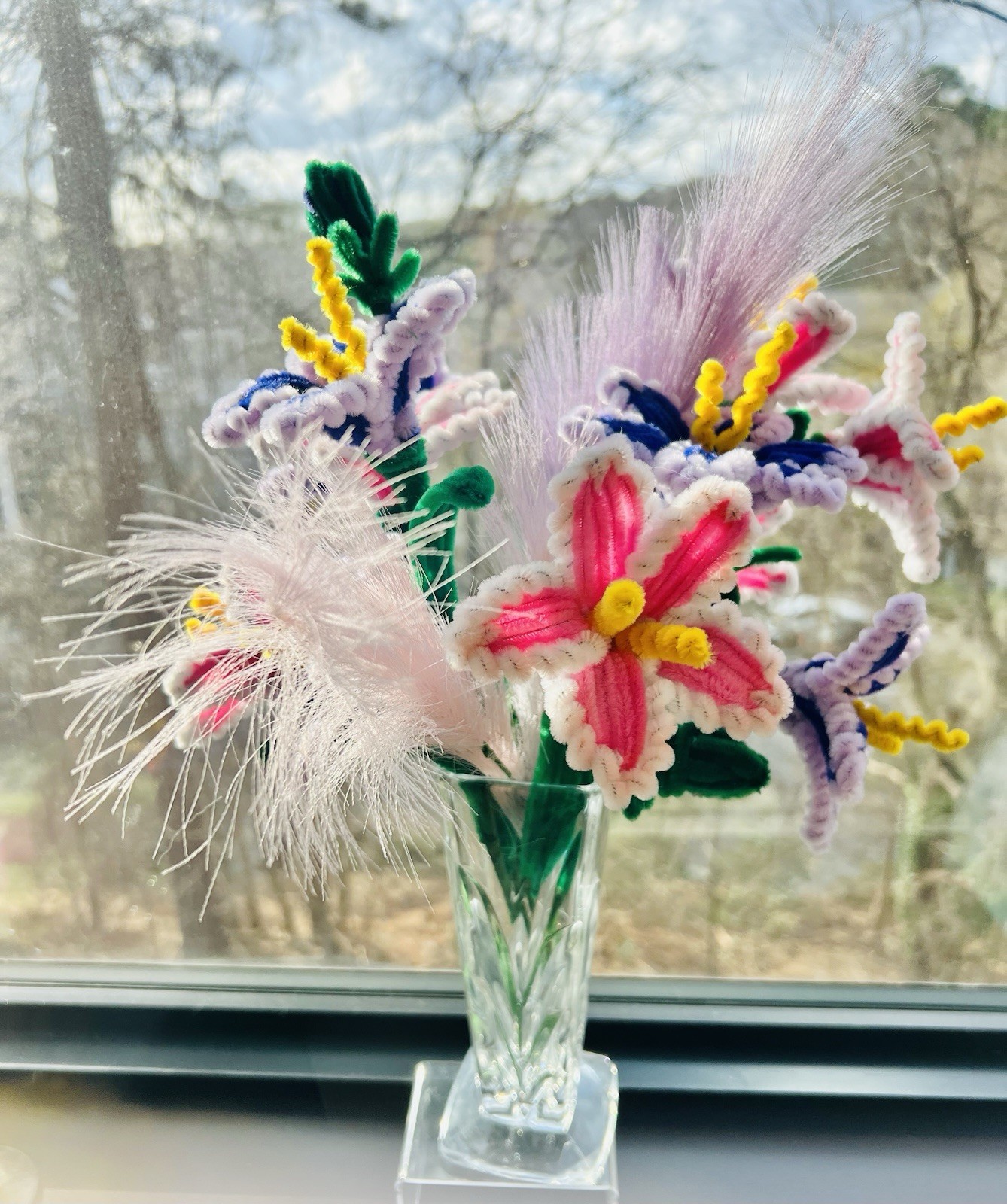 Original Handmade 6 pcs Pipe Cleaners Flowers Branches In The Vase .